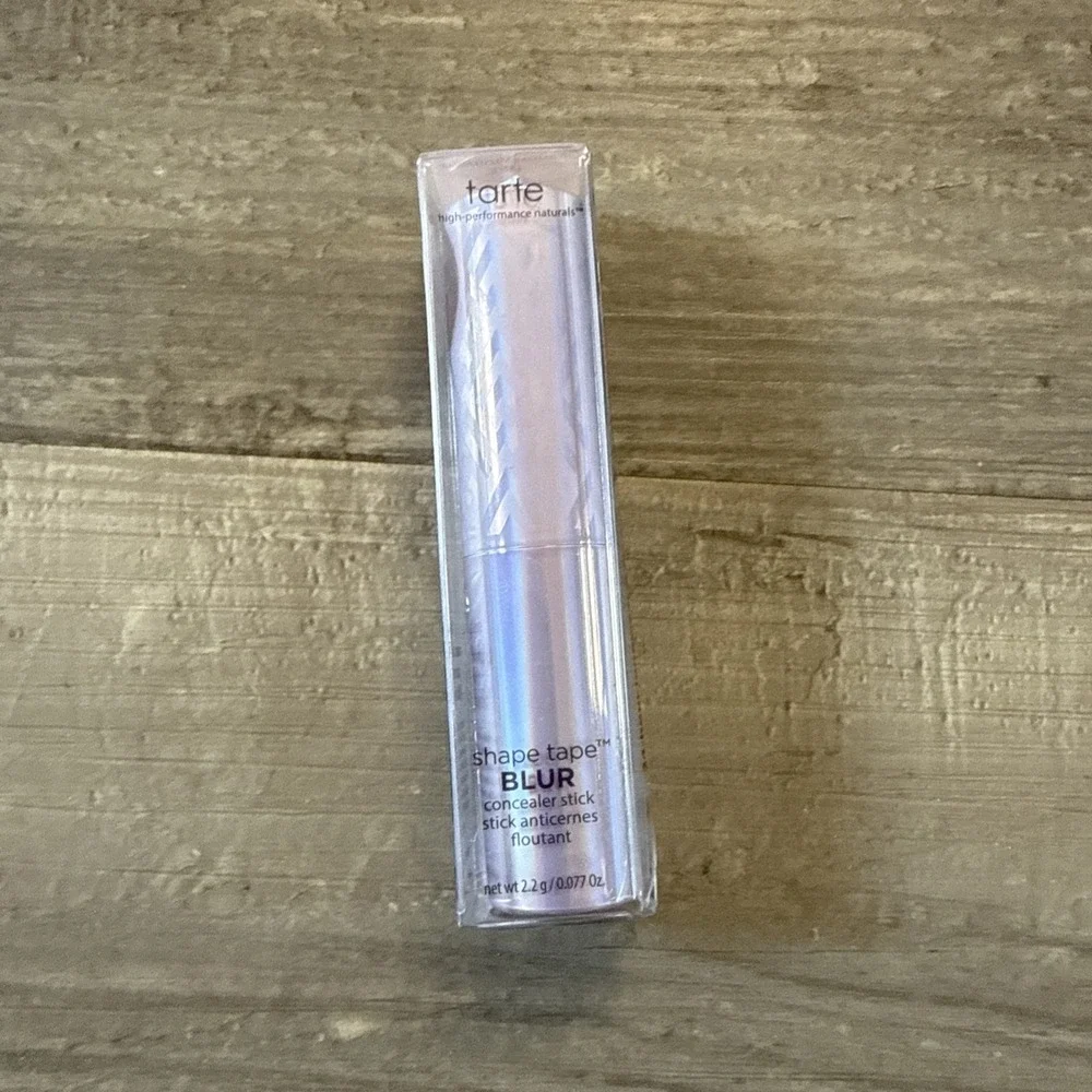 tarte shape tape concealer stick & brush-35H Medium Honey  (NEW IN BOX)